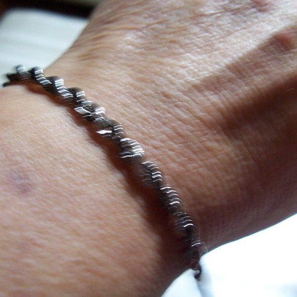 14K White Gold and Black Rhodium Bracelet - Picture 2 of 7